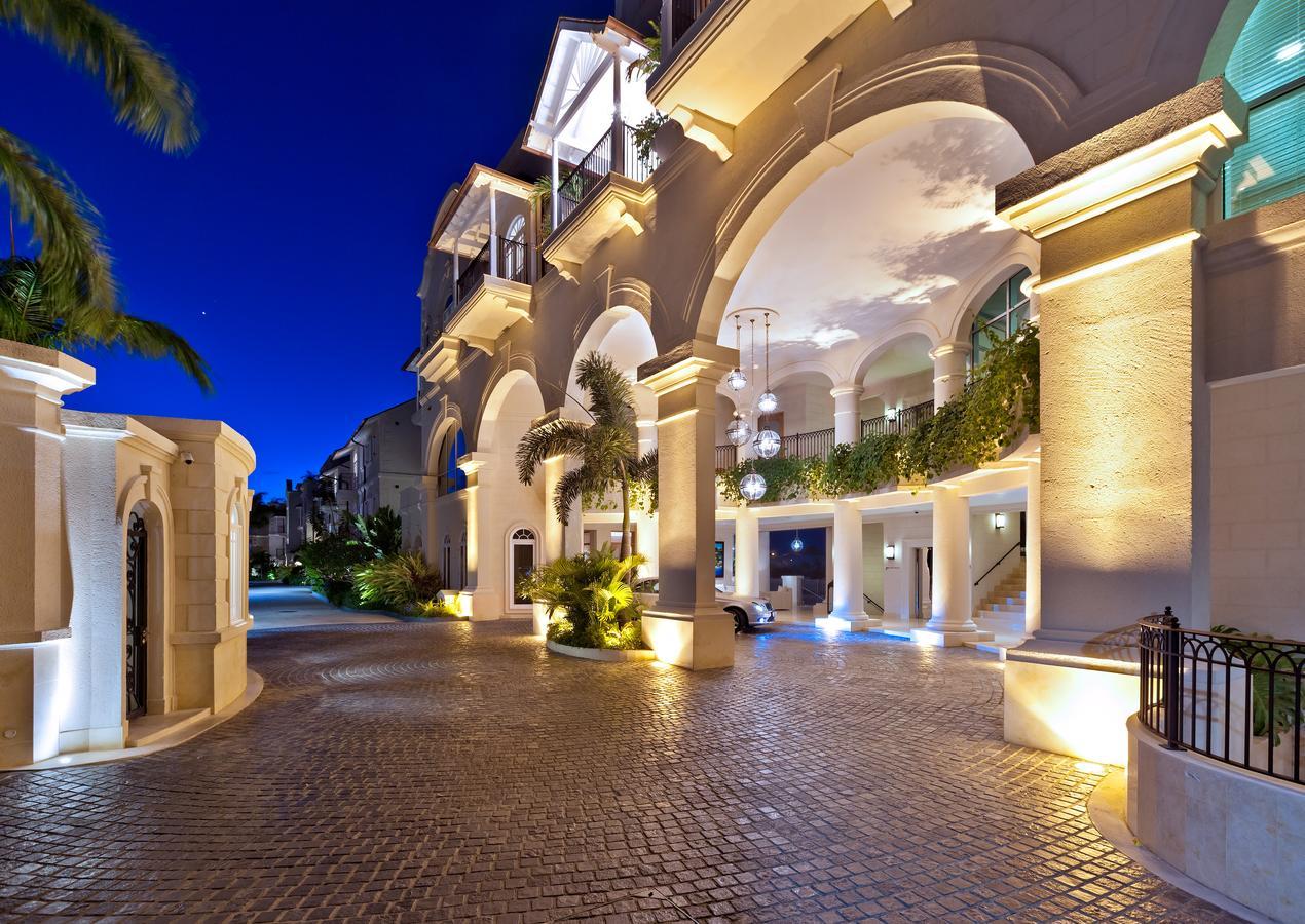 Port Ferdinand Marina & Luxury Residences Saint Peter Exteriör bild
